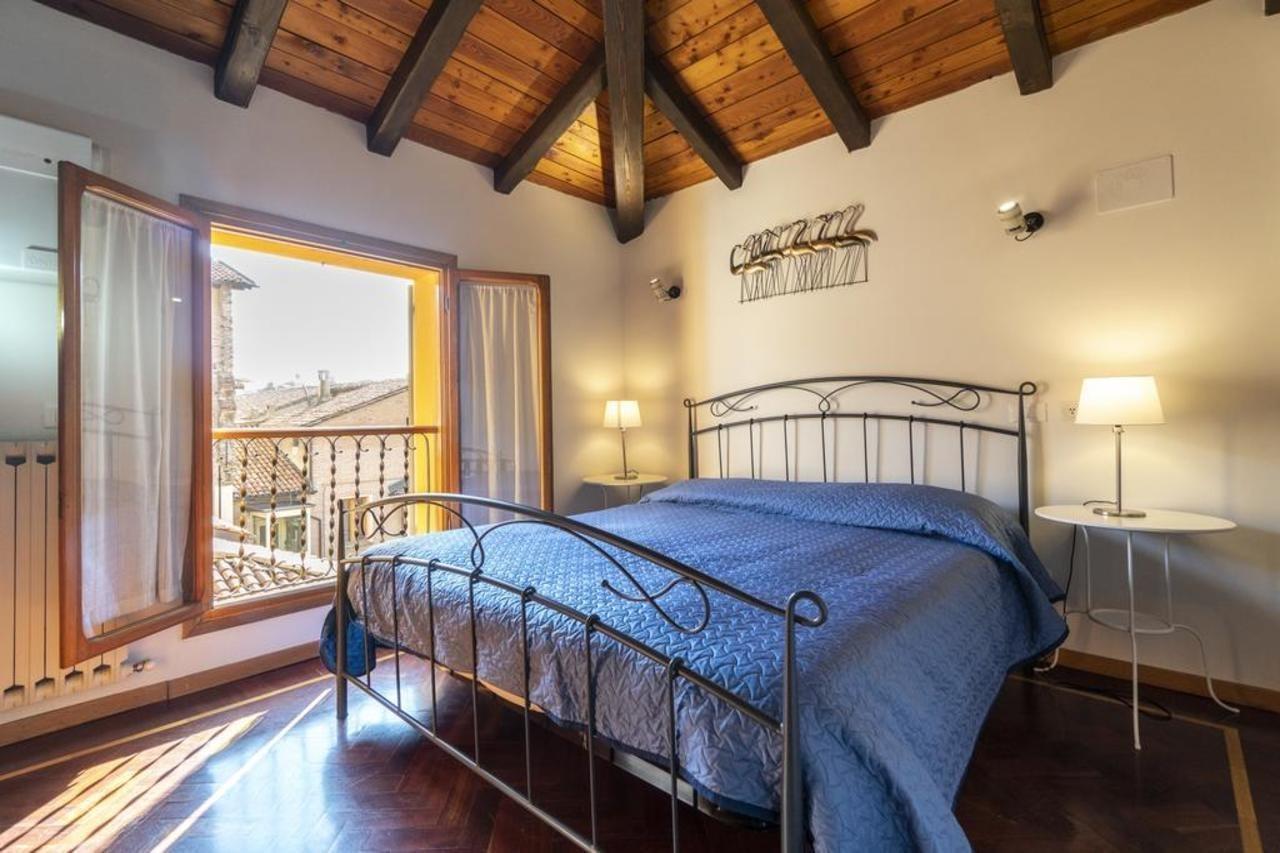 Отель Residenza Ariosto Depandance Болонья Экстерьер фото
